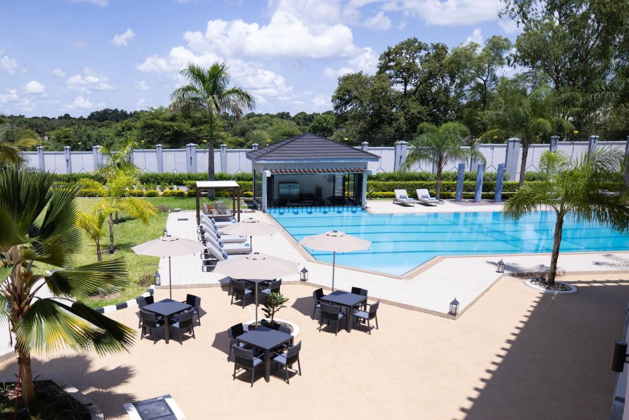 Imperial Plaza Hotel & Resort Dżuba Zewnętrze zdjęcie