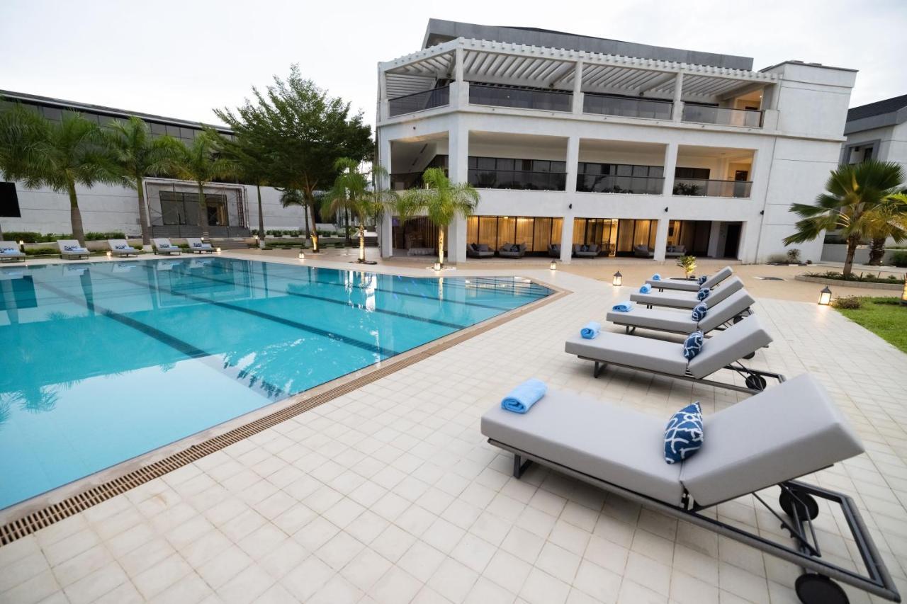 Imperial Plaza Hotel & Resort Dżuba Zewnętrze zdjęcie