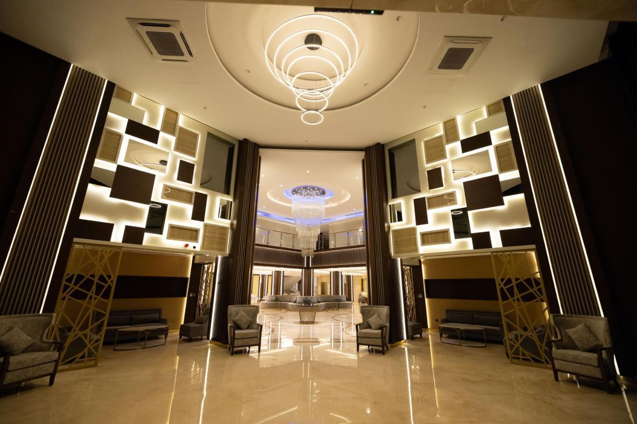 Imperial Plaza Hotel & Resort Dżuba Zewnętrze zdjęcie