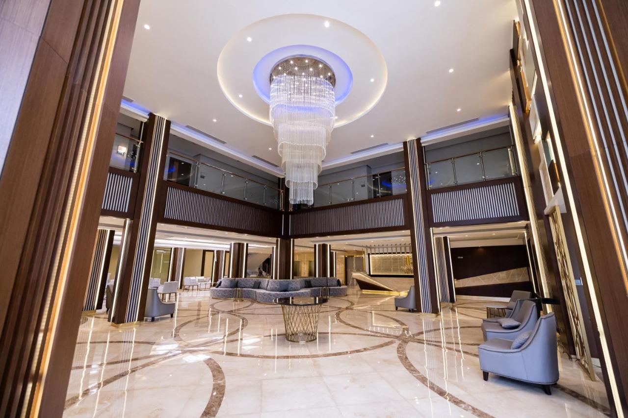 Imperial Plaza Hotel & Resort Dżuba Zewnętrze zdjęcie