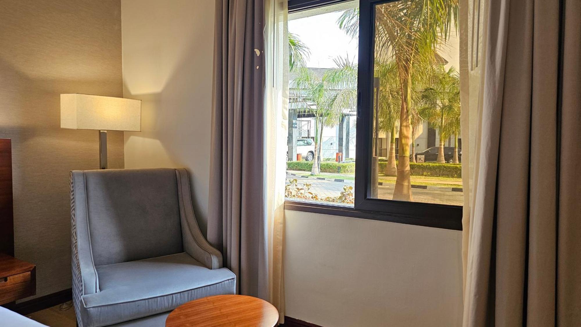 Imperial Plaza Hotel & Resort Dżuba Zewnętrze zdjęcie