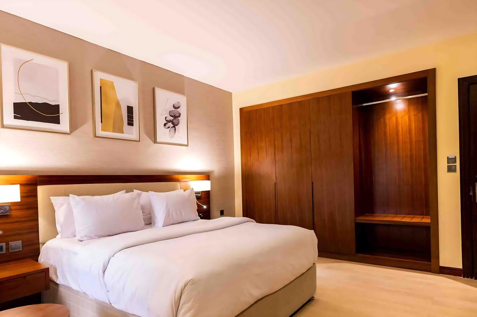 Imperial Plaza Hotel & Resort Dżuba Zewnętrze zdjęcie