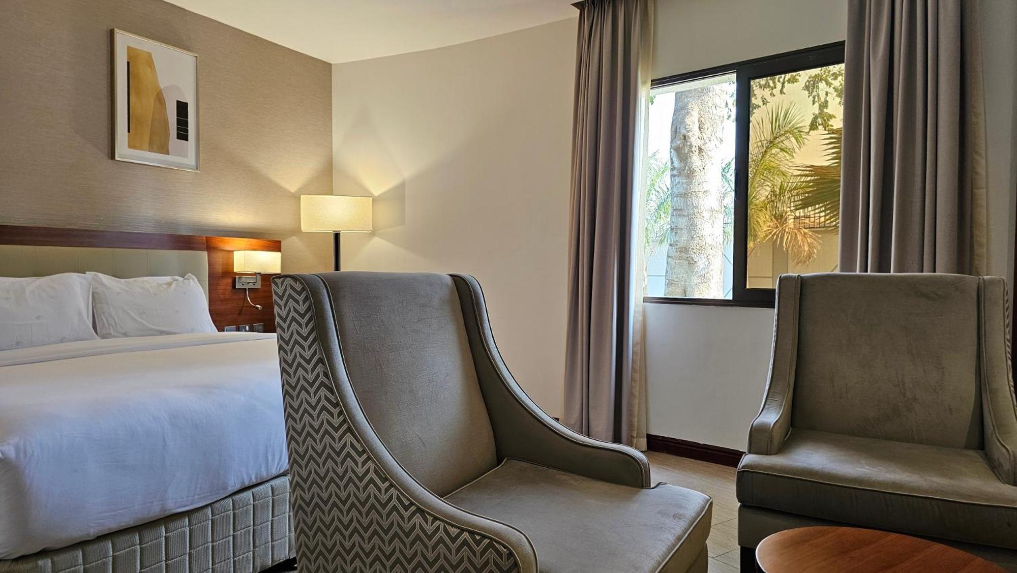 Imperial Plaza Hotel & Resort Dżuba Zewnętrze zdjęcie