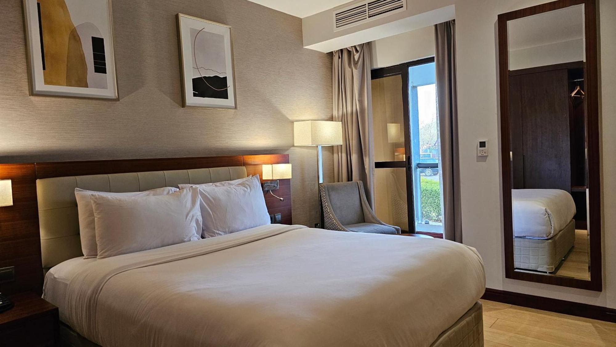 Imperial Plaza Hotel & Resort Dżuba Zewnętrze zdjęcie